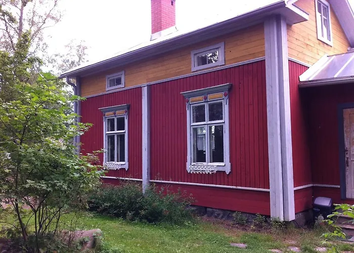 Brinkin Wanha Pappila Guesthouset